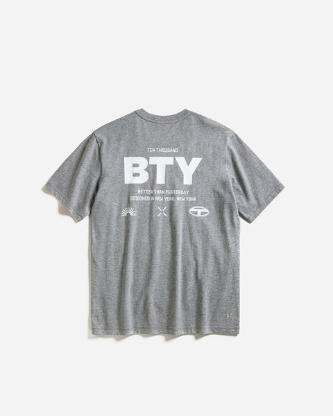 Core Tee showcase | variant:medium-heather-grey-graphic