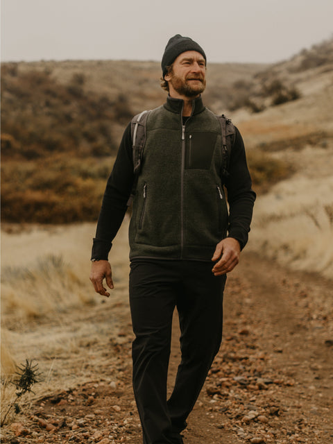 Sherpa Tech Vest showcase | variant:black