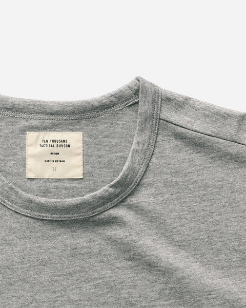 Field Tee showcase | variant:medium heather grey
