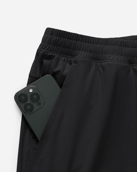 Foundation Short showcase | variant:black