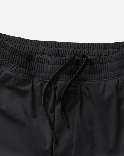 Foundation Short showcase | variant:black