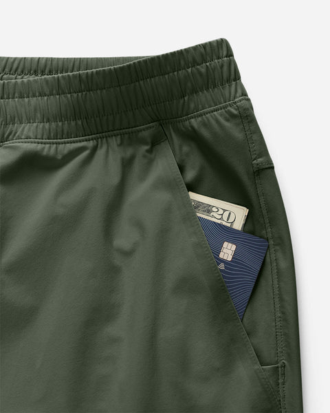 Foundation Short showcase | variant:pine