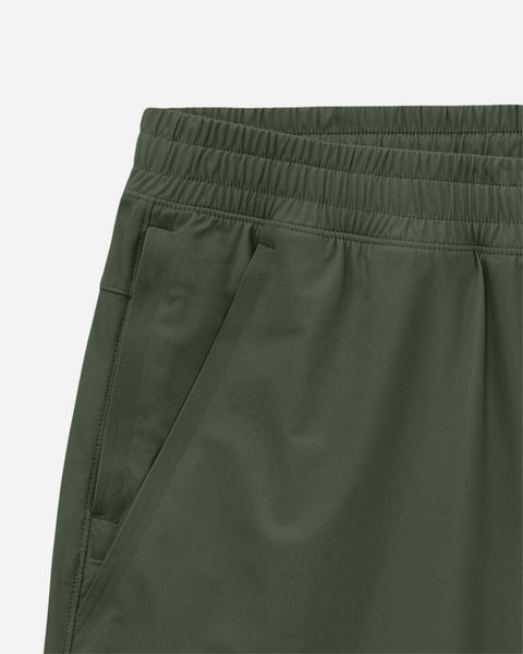 Foundation Short showcase | variant:pine