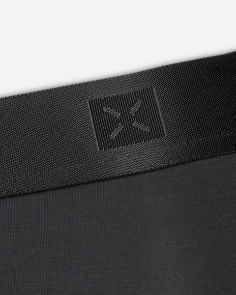 A-L Boxer showcase | variant:black