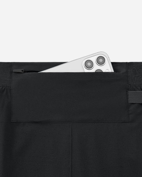 Distance Short showcase | variant:black