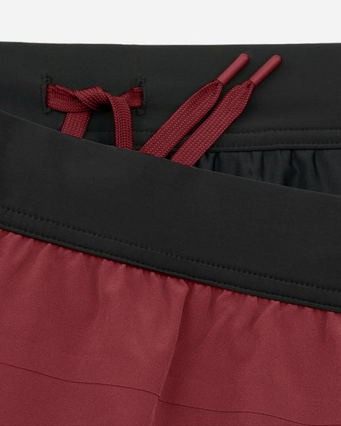 Interval Short showcase | variant:brick red