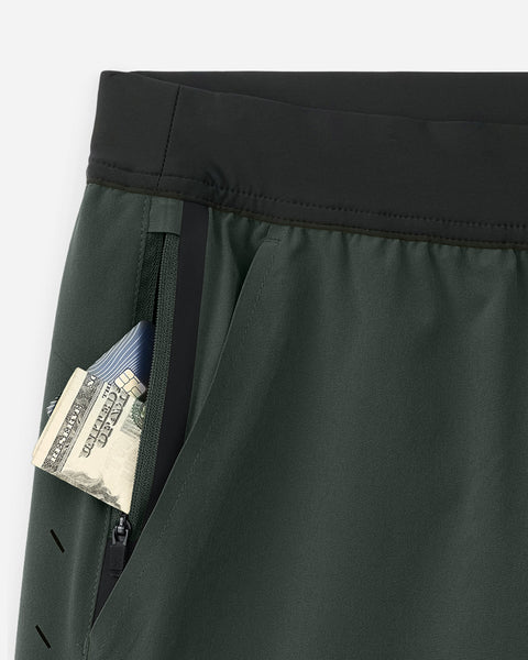 Interval Short showcase | variant:pine