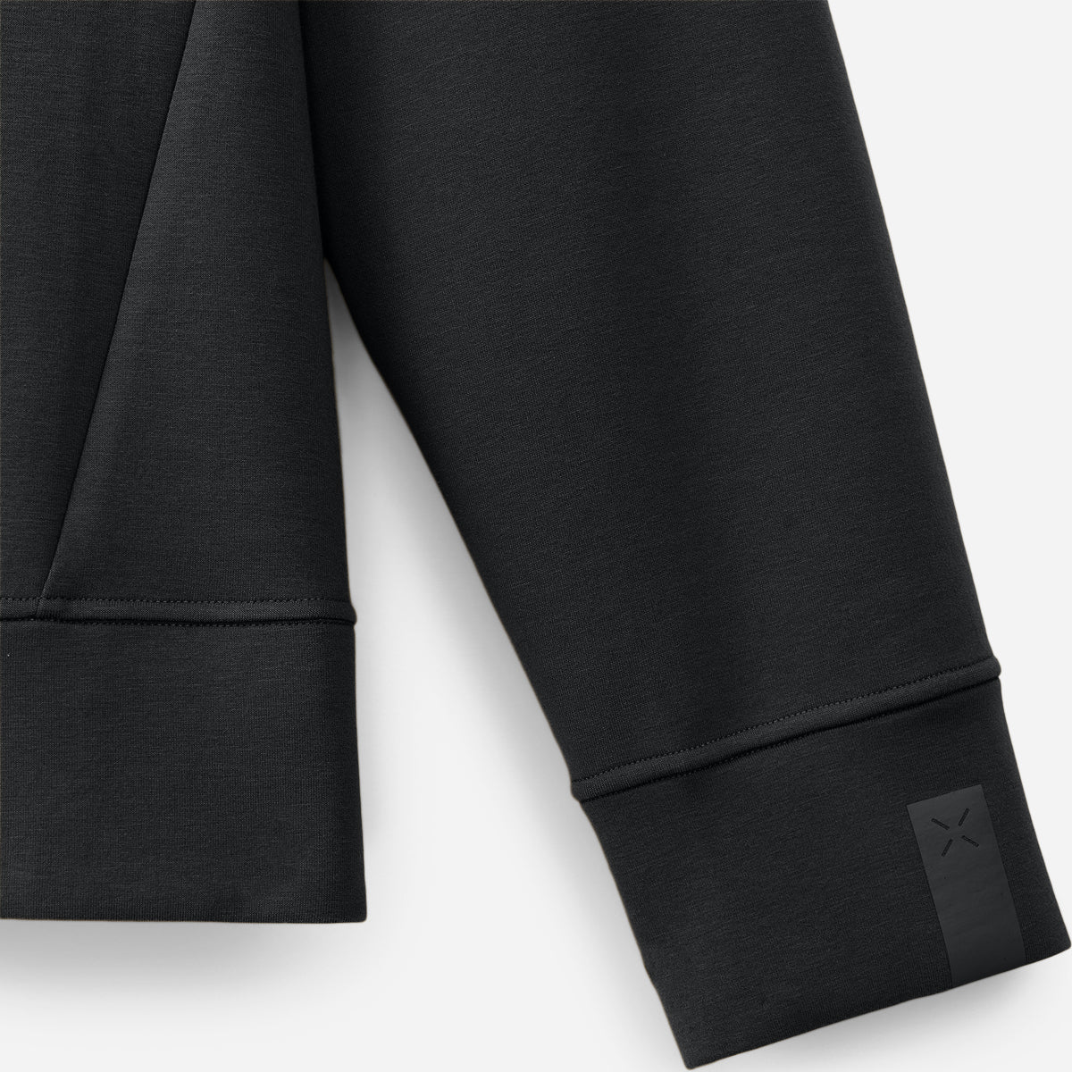 Tech Nylon Pullover – YZ