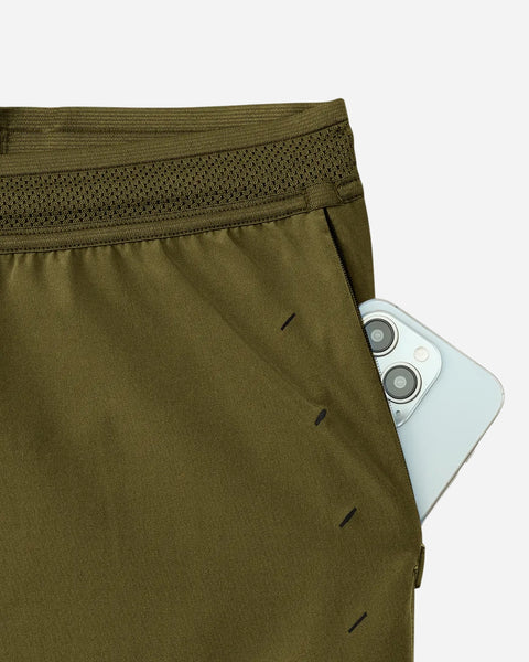 Session Short showcase | variant:dark-olive