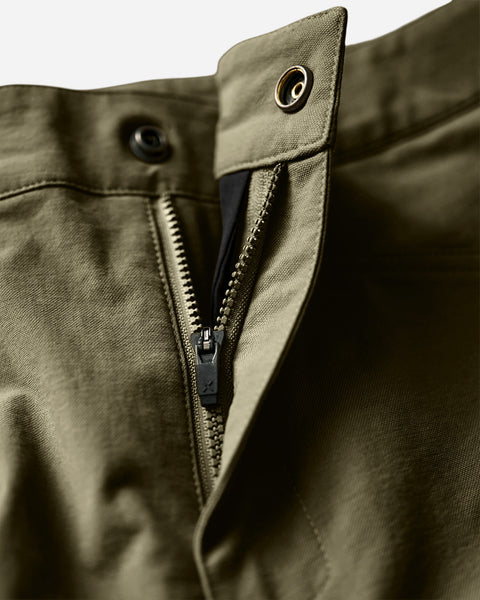 Utility Pant showcase | variant:dark olive