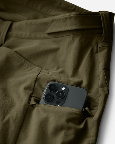 Utility Pant showcase | variant:dark olive