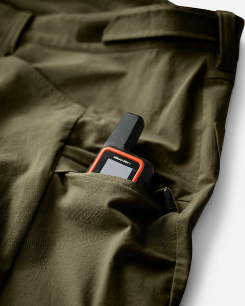 Utility Pant showcase | variant:dark olive