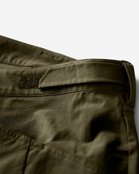 Utility Pant showcase | variant:dark olive