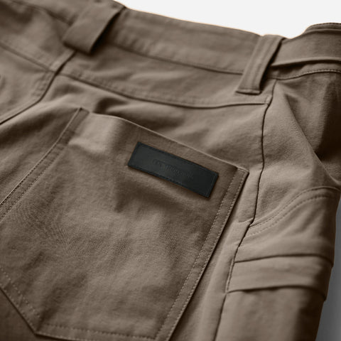 Utility Pant showcase | variant:flat-dark-earth