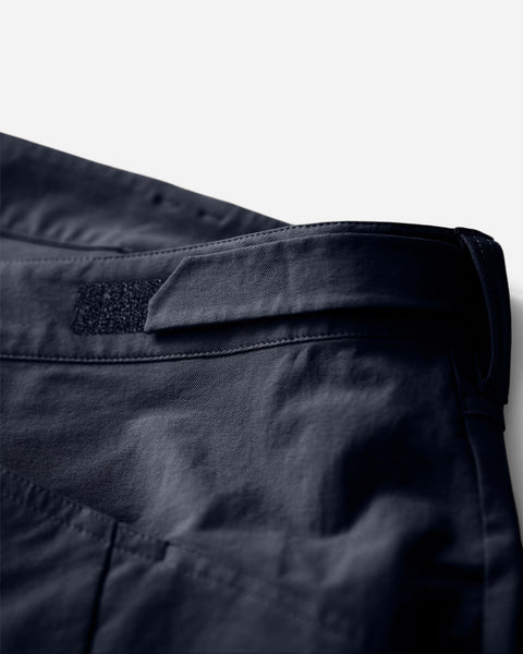 Utility Pant showcase | variant:midnight
